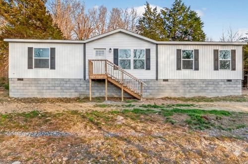 2176 Fairfield Rd, Westmoreland, TN, 37186 | Card Image