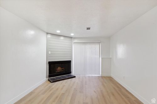 apt-175-5630 Meadow Ln, South Ogden, UT, 84403-4950 | Card Image