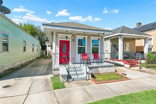 2538 Cleveland Ave, New Orleans, LA, 70119-6418 | Card Image