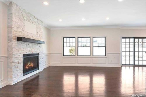 27 Cypress Ave, Bethpage, NY, 11714-1510 | Card Image