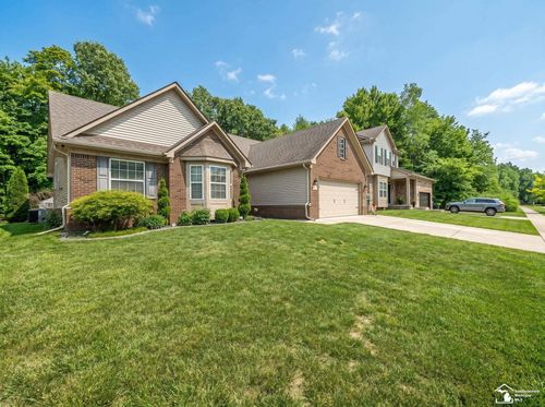 17613 Lange Avenue, Brownstown Charter Township, MI, 48174 | Card Image