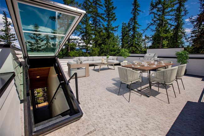 4th level rooftop deck virtually staged | Image 15