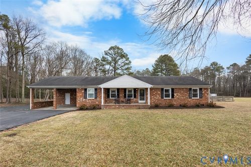 12056 Elmont Rd, Ashland, VA, 23005-7715 | Card Image