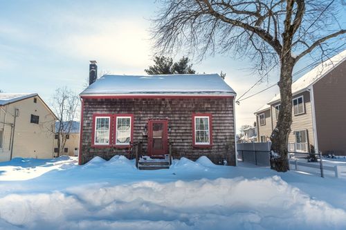 67 Norton St, Attleboro, MA, 02703-8019 | Card Image