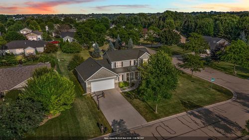 N1726 Shadybrook Lane, GREENVILLE, WI, 54942 | Card Image