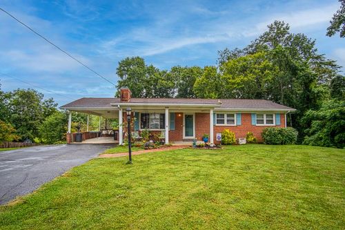 16319 Mary St, Abingdon, VA, 24210-8417 | Card Image