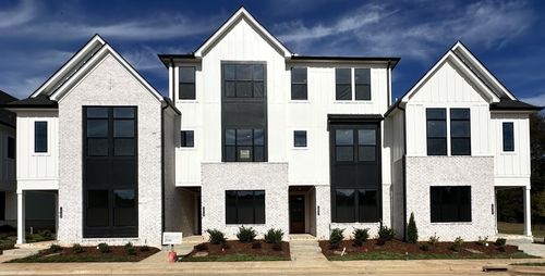 2056 Conductor Ln, Thompsons Station, TN, 37179-2940 | Card Image