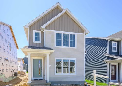 9129 Rustic Pine Rd, Verona, WI, 53593-6400 | Card Image