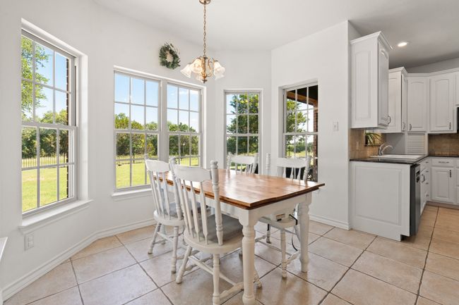 Breakfast Room | Image 11