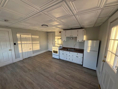 apt-6-30 Ledge St, Nashua, NH, 03060-3184 | Card Image