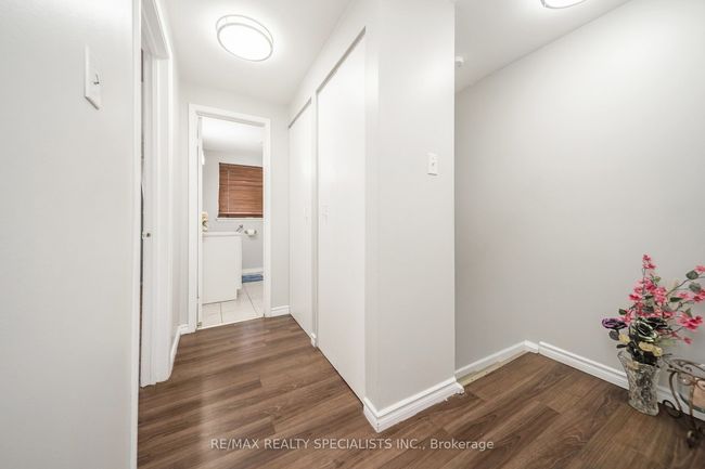 308 Fleetwood Cres, Condo with 4 bedrooms, 2 bathrooms and 2 parking in Brampton ON | Image 26