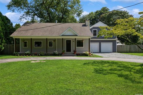 348 Indian Head Rd, Commack, NY, 11725-1309 | Card Image