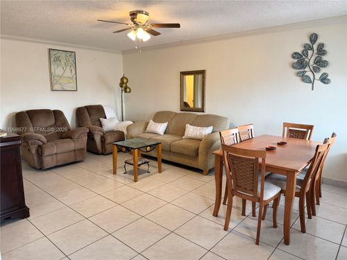 apt-11d-920 Sw 11th Ave, Hallandale Beach, FL, 33009-6724 | Card Image
