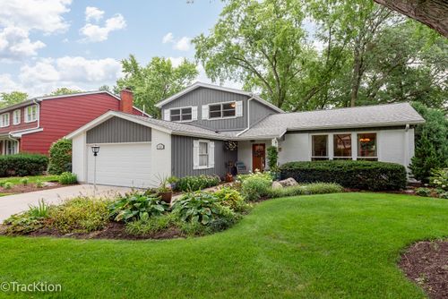 116 Pembroke Rd, Naperville, IL, 60540-5625 | Card Image