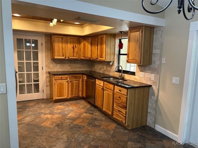 7186 N Whippoorwill Ter, House other with 2 bedrooms, 2 bathrooms and 1 parking in HERNANDO FL | Image 11