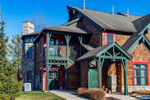 11-3-11 Pine Cres, Vernon, NJ, 07462-3334 | Card Image