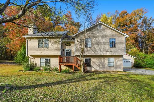 3624 Whitfield Way, Powder Springs, GA, 30127-1574 | Card Image