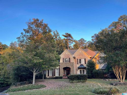 1500 Woodridge Pl, VESTAVIA HILLS, AL, 35216-1656 | Card Image