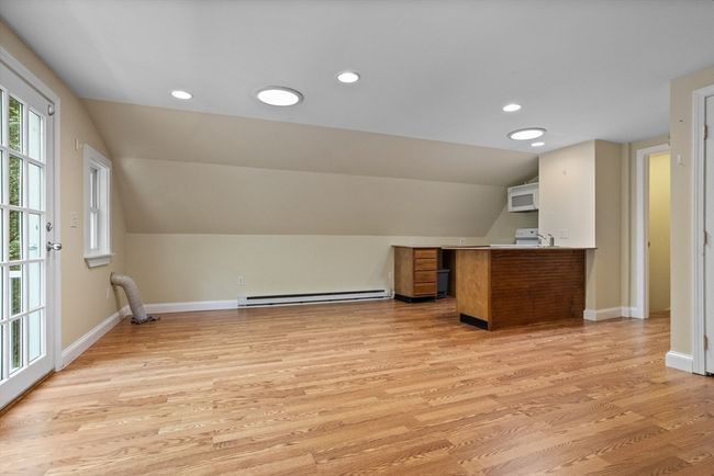 8 Winthrop Ave, House other with 5 bedrooms, 4 bathrooms and 4 parking in Bedford MA | Image 31