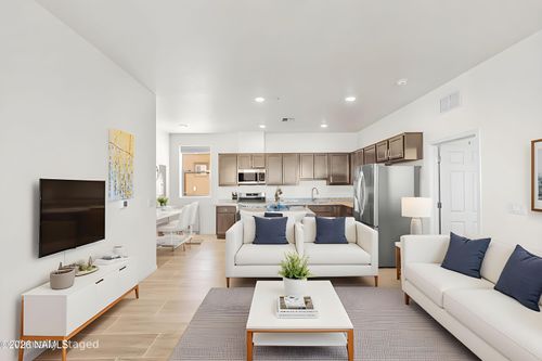 110-1650 E Ponderosa Pkwy, Flagstaff, AZ, 86001-0042 | Card Image