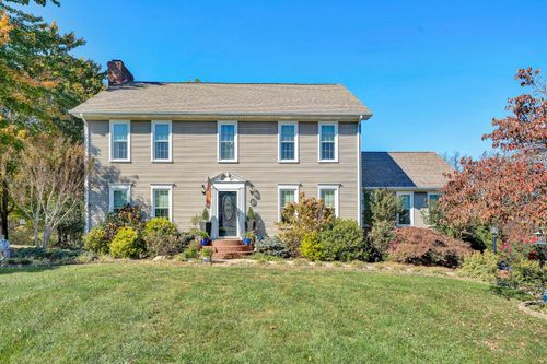 277 Teel Ct, Rocky Mount, VA, 24151-2650 | Card Image