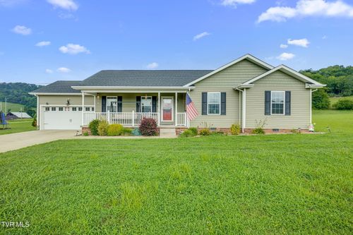 43 Campbell Rash Rd, Elizabethton, TN, 37643-5538 | Card Image