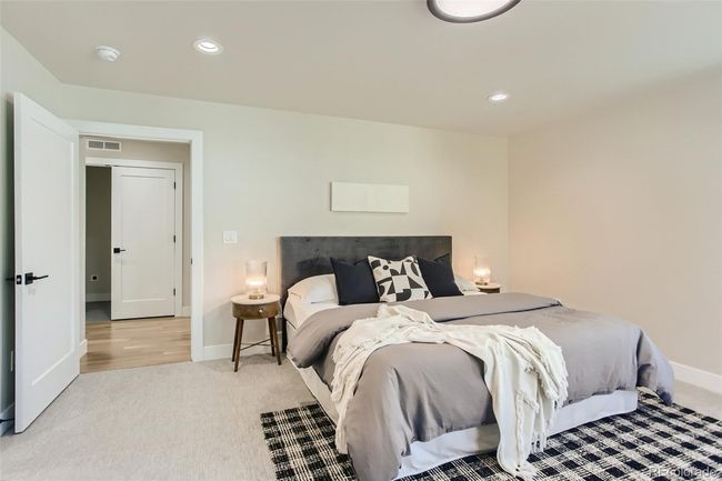 2040 W 45 Th Ave, House other with 3 bedrooms, 4 bathrooms and 2 parking in Denver CO | Image 17