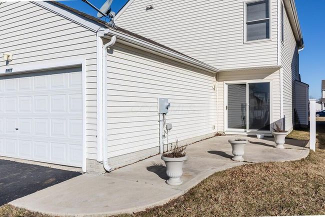 5975 Pennington Creek Dr, Condo with 3 bedrooms, 3 bathrooms and null parking in Dublin OH | Image 43