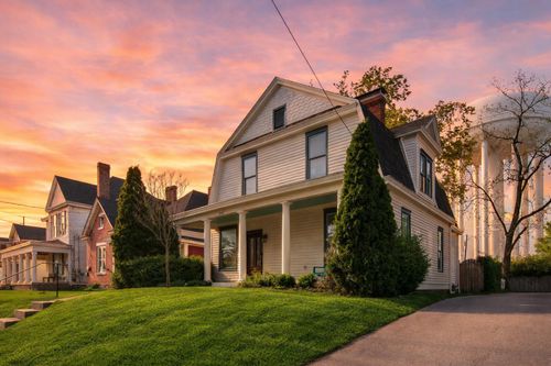 847 Versailles Rd, Lexington, KY, 40508-3152 | Card Image