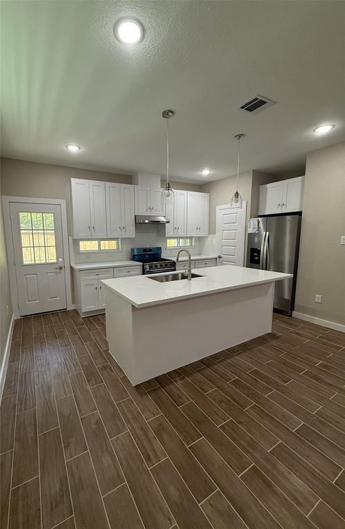 3557 Noah St, Houston, TX, 77021-5515 | Card Image
