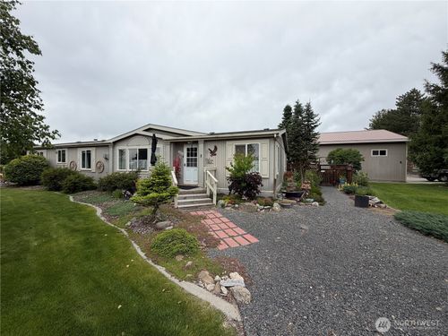 420 E Washington St, Coulee City, WA, 99115-5212 | Card Image