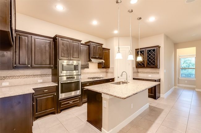 152 Fort Cobb Way, House other with 4 bedrooms, 3 bathrooms and 4 parking in Georgetown TX | Image 7