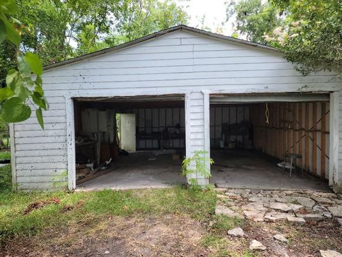 421 Avenue B, La Marque, TX, 77568-4340 | Card Image