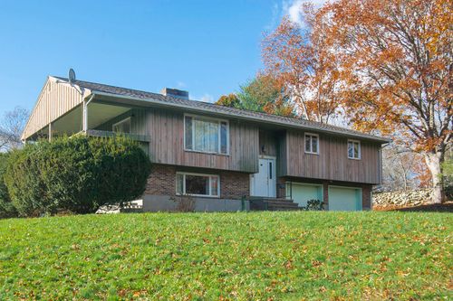 49 Lathrop Ave, Pawcatuck, CT, 06379-1905 | Card Image