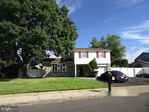 3582 West Dr, BENSALEM, PA, 19020-1128 | Card Image