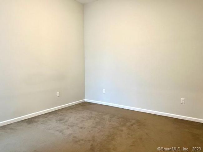 APT-103 - 467 Glenbrook Rd, Home with 1 bedrooms, 1 bathrooms and 1 parking in Stamford CT | Image 13