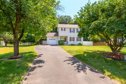 24-24 Podunk Cir, South Windsor, CT, 06074-4337 | Card Image