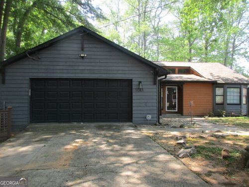7041 Babbling Brook Dr, Jonesboro, GA, 30236-6839 | Card Image
