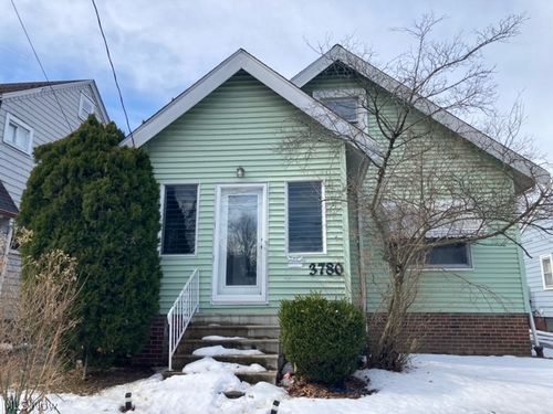 3780 W 129th St, Cleveland, OH, 44111-4513 | Card Image