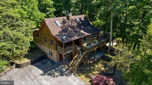 307 Wildlife Way, HARPERS FERRY, WV, 25425-5147 | Card Image