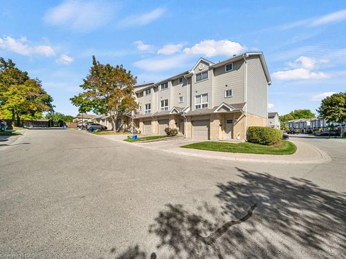 49-536 Third St, London, ON, N5V4R5 | Card Image