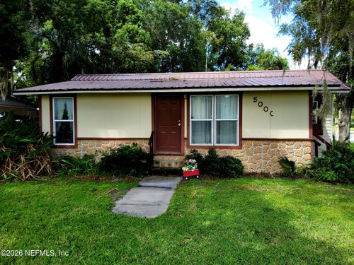 5000 Elm St, Welaka, FL, 32193-2104 | Card Image