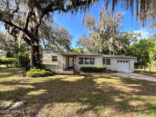 2206 Gillis St, Palatka, FL, 32177-4319 | Card Image