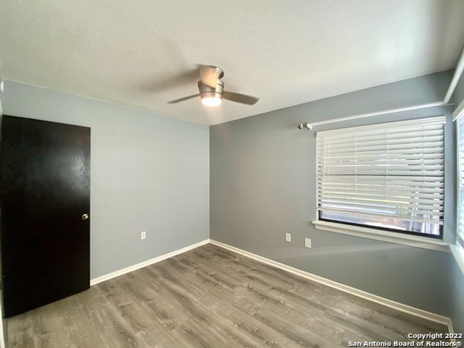 10348 Flatland Trl, House other with 3 bedrooms, 2 bathrooms and null parking in Converse TX | Image 16