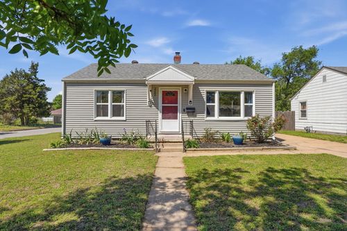 2265 S Pattie St, Wichita, KS, 67211-5140 | Card Image