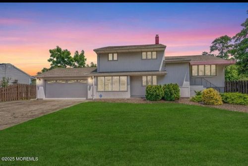 4 Coral Way, Neptune, NJ, 07753-3515 | Card Image