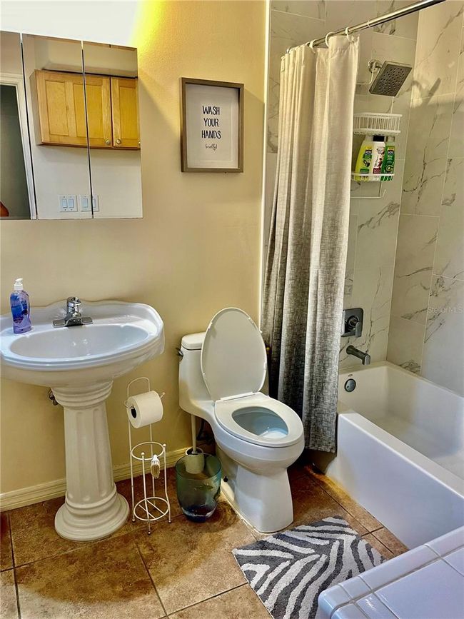 5357 Skyline Pl, House other with 3 bedrooms, 2 bathrooms and null parking in SARASOTA FL | Image 19