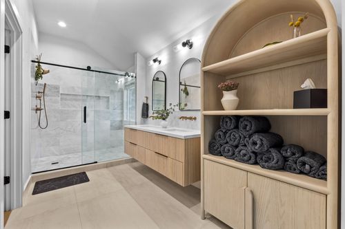 624 Mossycup Oak Dr, Plano, TX, 75025-6109 | Card Image