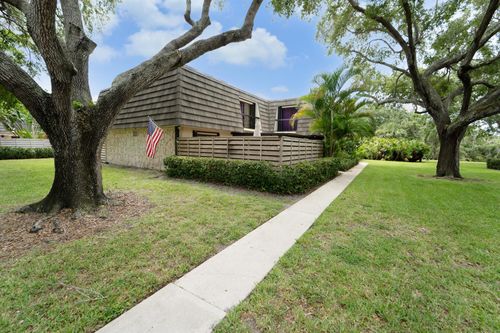 505 5th Ter, Palm Beach Gardens, FL, 33418-3604 | Card Image