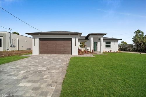 3300 56th St W, Lehigh Acres, FL, 33971 | Card Image